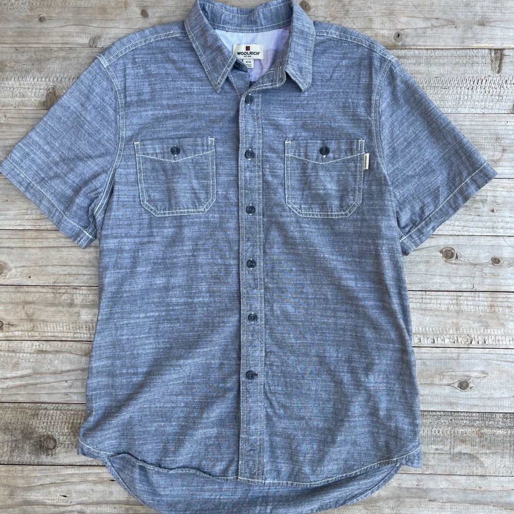 Woolrich Men's Medium Blue Chambray Short Sleeve Button Up Shirt 100% Cotton